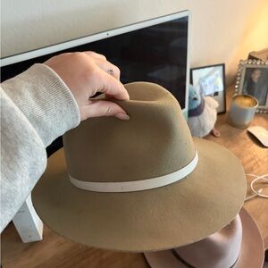 Rag & Bone Beige Fedora with Ivory Band